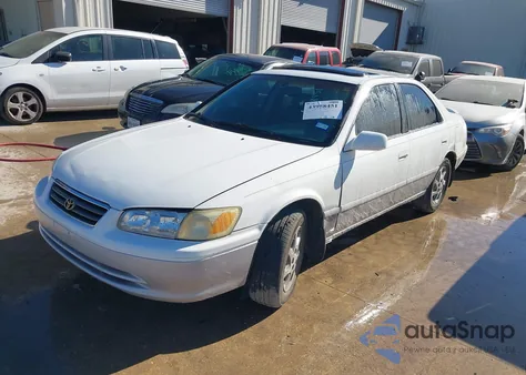 2000 Toyota Camry Le V6 from USA, damaged, VIN JT2BF22K1Y0249929